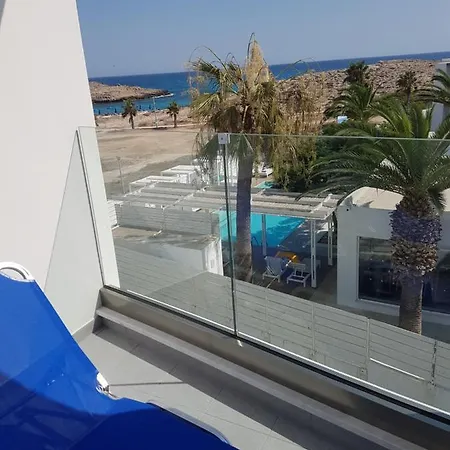 Apartmanhotel Christopher's Sandy Ajía Nápa
