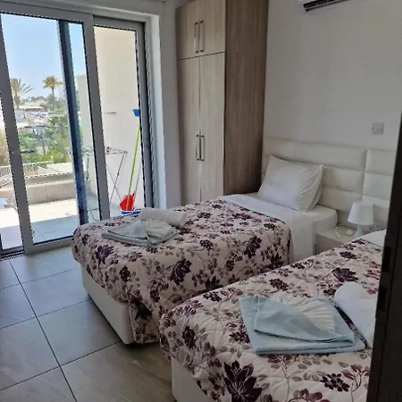 Aparthotel Christopher's Sandy Agia Napa