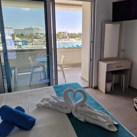 Aparthotel Christopher's Sandy Agia Napa
